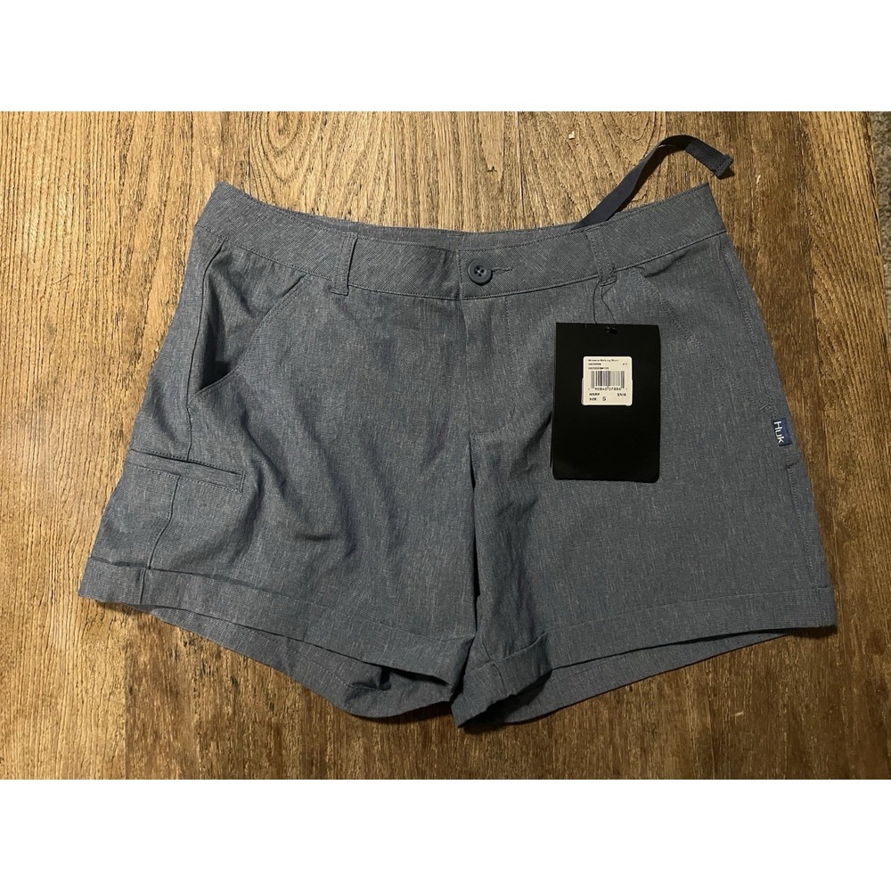 NWT Huk Womens Shorts SmallGrey/Blue Performance Fabric Fishing Outdoor Pockets